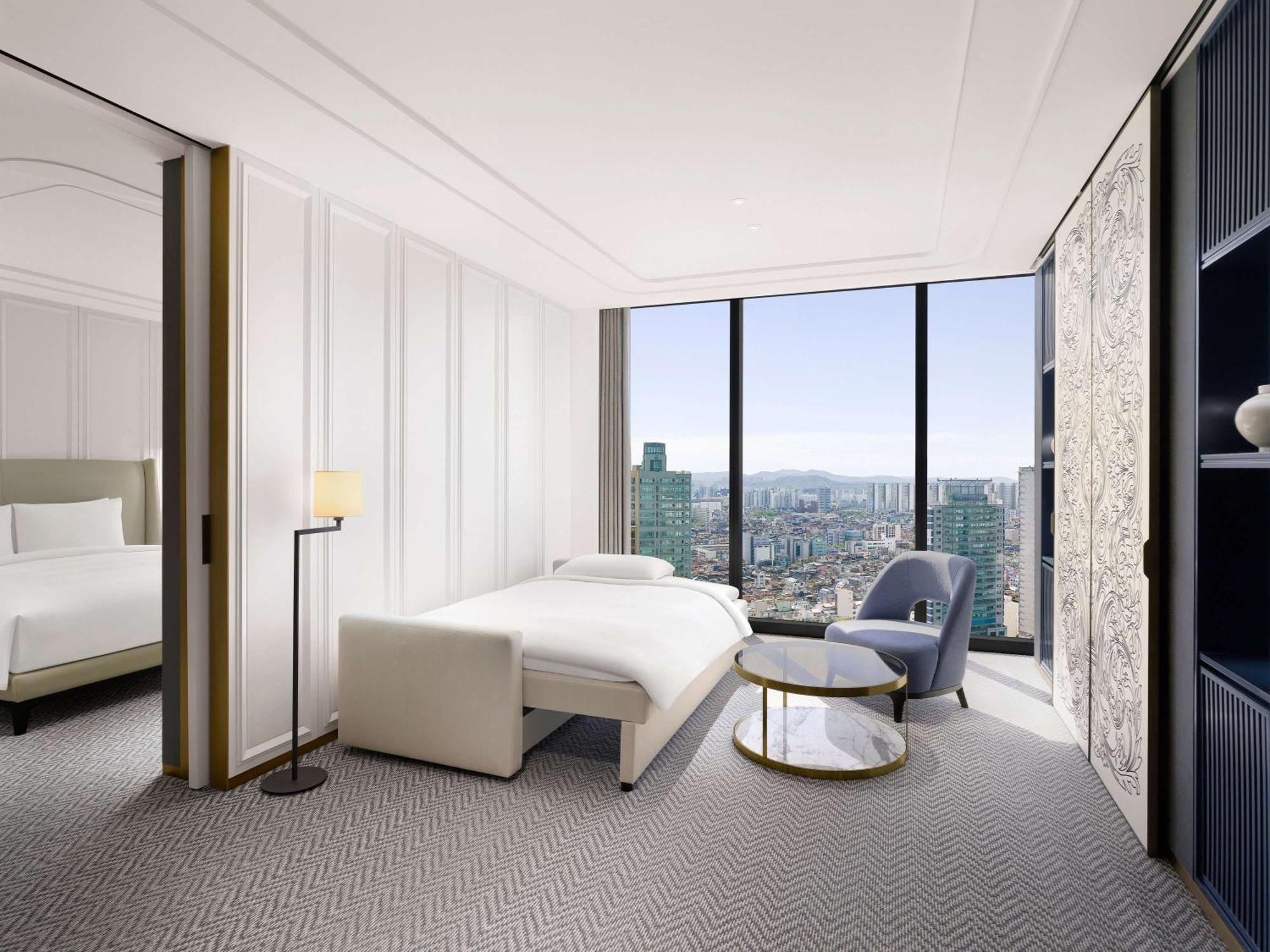 Sofitel Ambassador Seoul Hotel & Serviced Residences מראה חיצוני תמונה